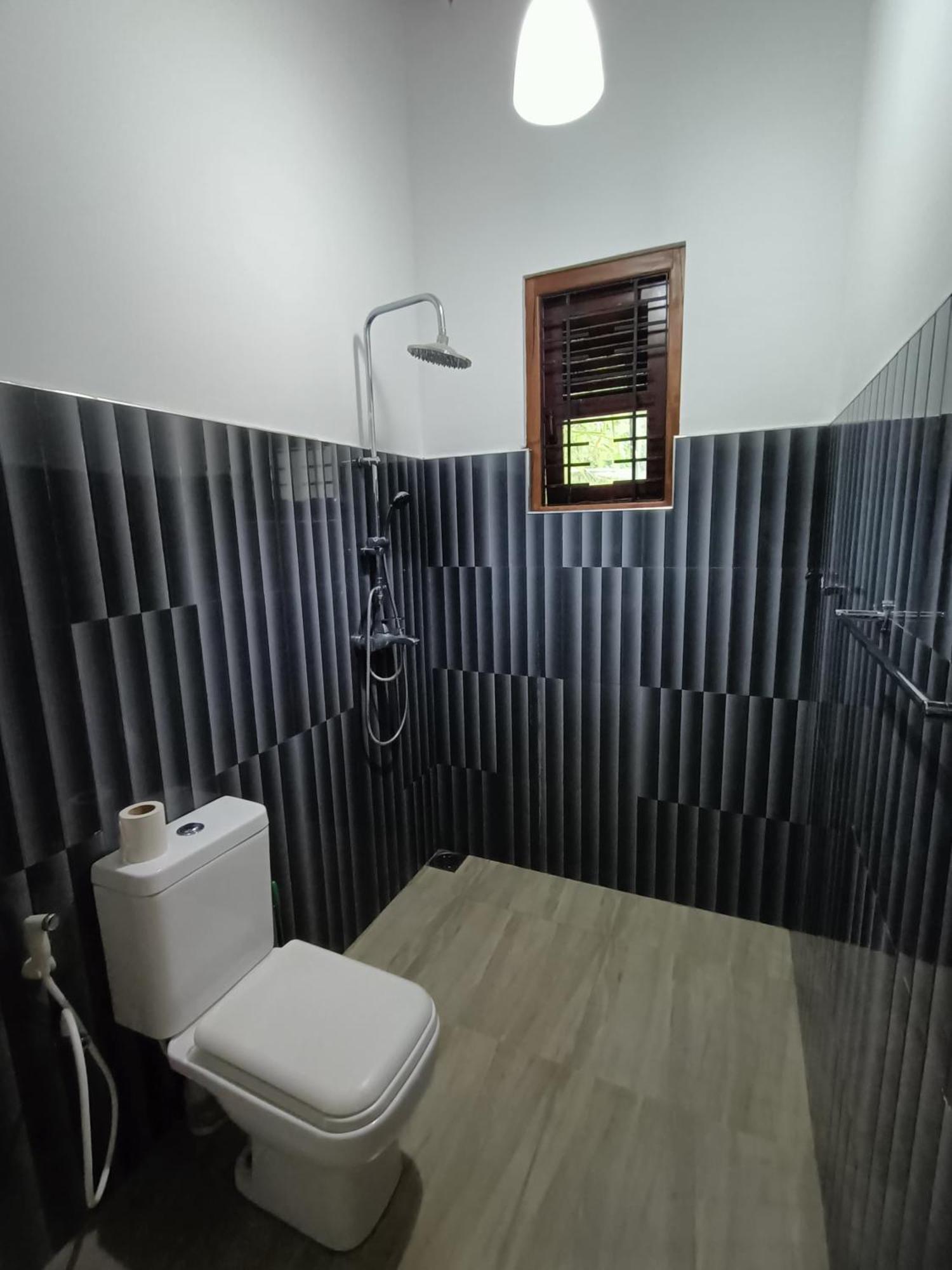 Divine View Homestay Ella Bagian luar foto