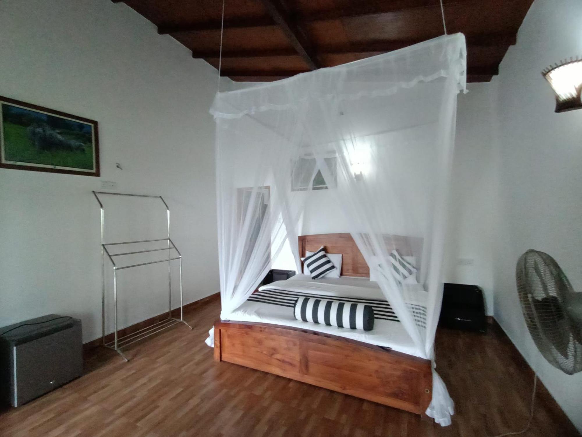 Divine View Homestay Ella Bagian luar foto